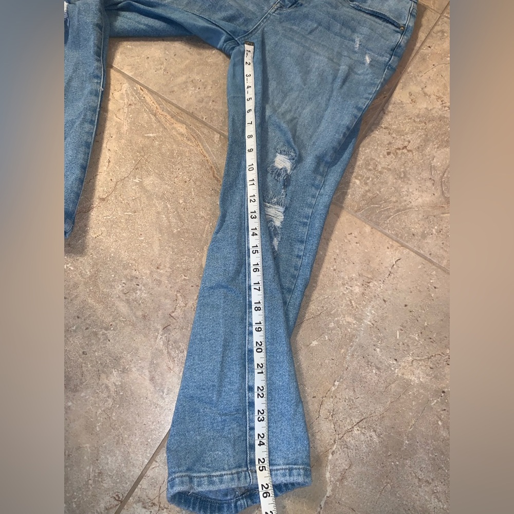 Just Black Denim Light Blue Wash Distressed Knee Design Straight Leg - Size 29 - Picture 12 of 15